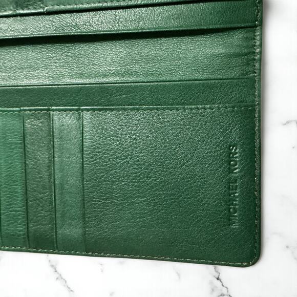 Michael Kors Monogram Green Trim Canvas Leather Wallet Clutch 7”x4” - Picture 3 of 15